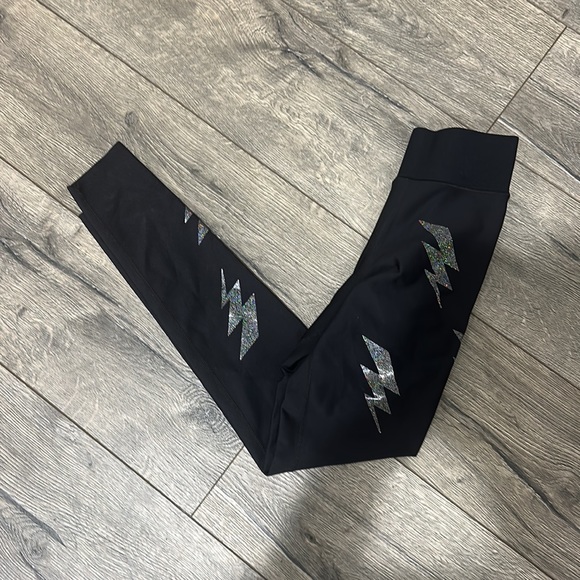 • ULTRACOR • Women’s Ultra Silk Bolt Leggings Athletic  Black Sparkly Silver Sma - Picture 5 of 6